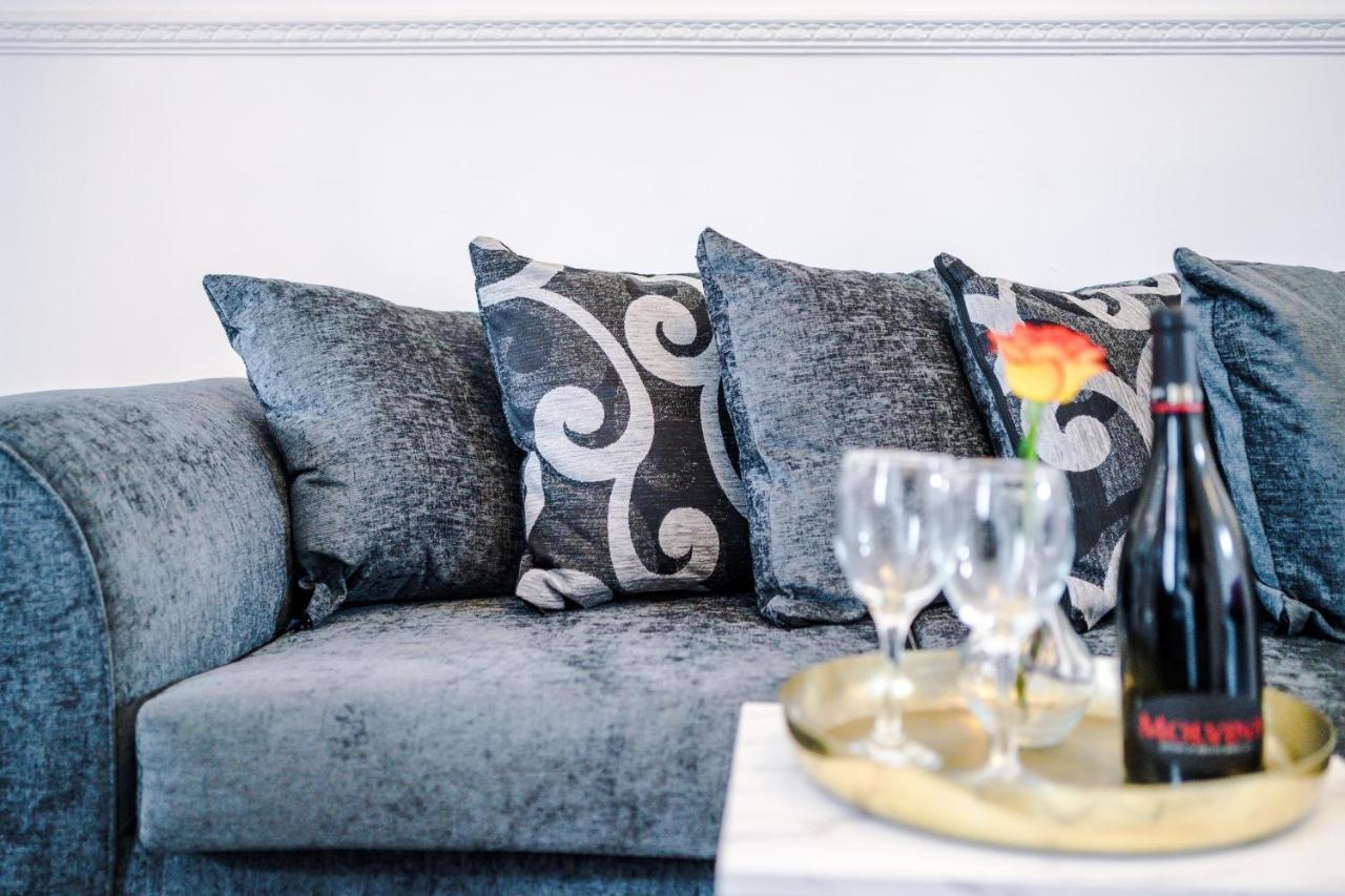 Harley House - Spacious Home With Free Netflix & Parking By Rocketbnb Coventry Ngoại thất bức ảnh