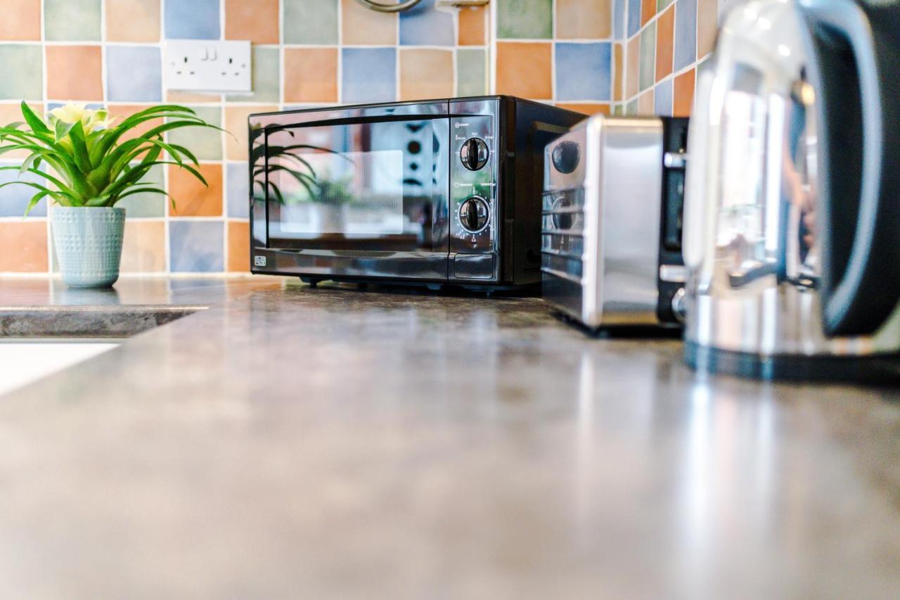Harley House - Spacious Home With Free Netflix & Parking By Rocketbnb Coventry Ngoại thất bức ảnh