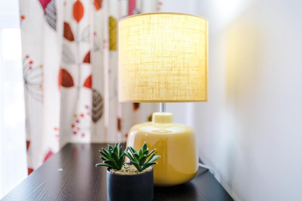 Harley House - Spacious Home With Free Netflix & Parking By Rocketbnb Coventry Ngoại thất bức ảnh
