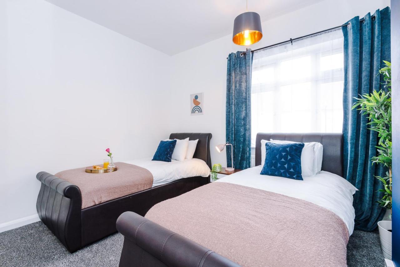 Harley House - Spacious Home With Free Netflix & Parking By Rocketbnb Coventry Ngoại thất bức ảnh