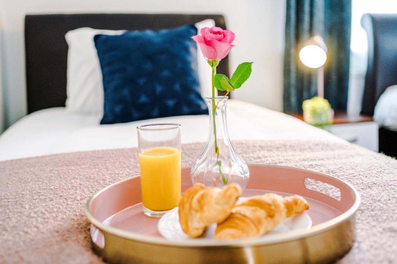 Harley House - Spacious Home With Free Netflix & Parking By Rocketbnb Coventry Ngoại thất bức ảnh
